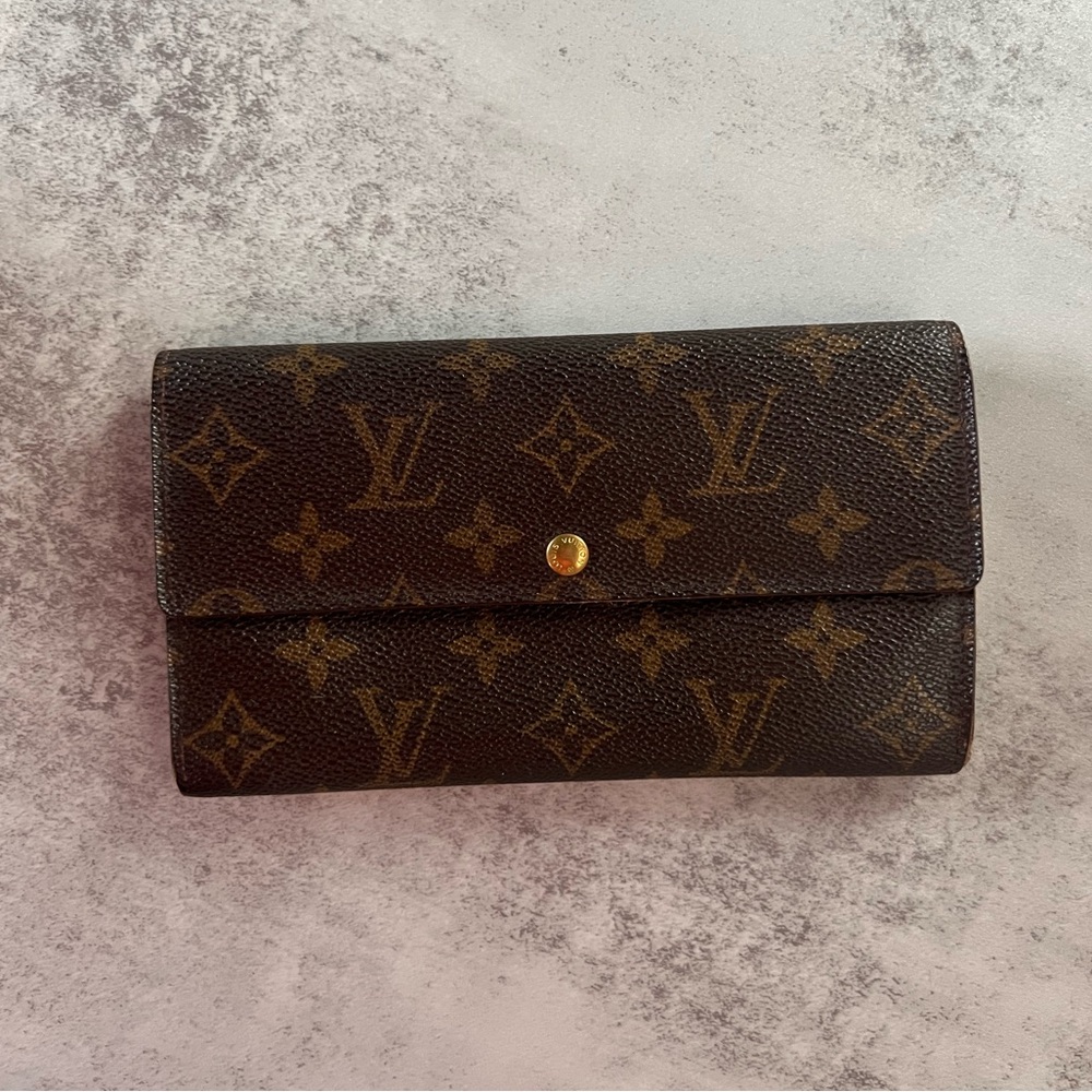 Louis Vuitton Sarah Wallet Monogram
